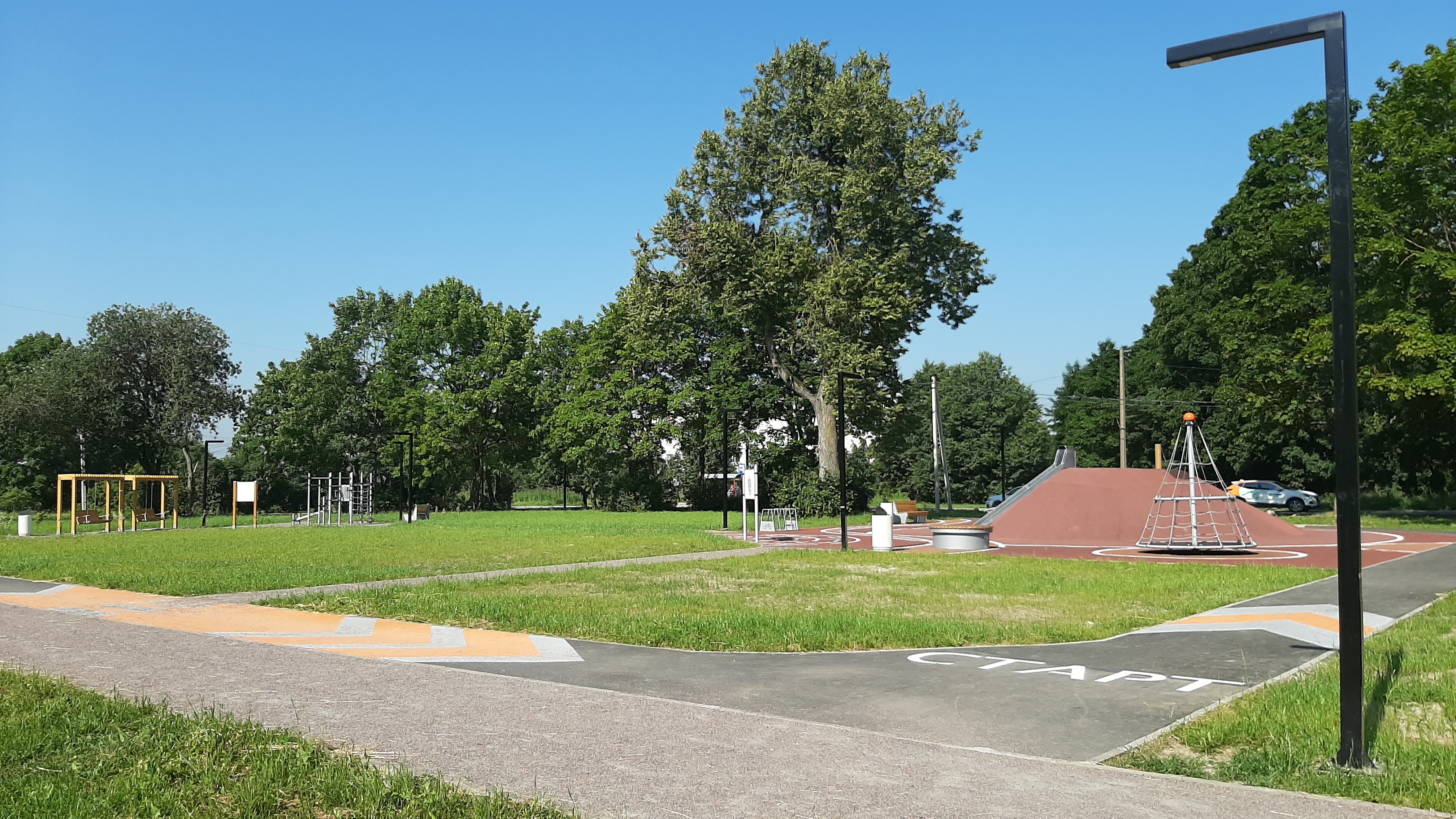 Какую территорию в Русско-Высоцком сельском поселении нужно благоустроить в 2027 году? С 11 ноября до 30 ноября 2025 года сбор предложений от жителей!